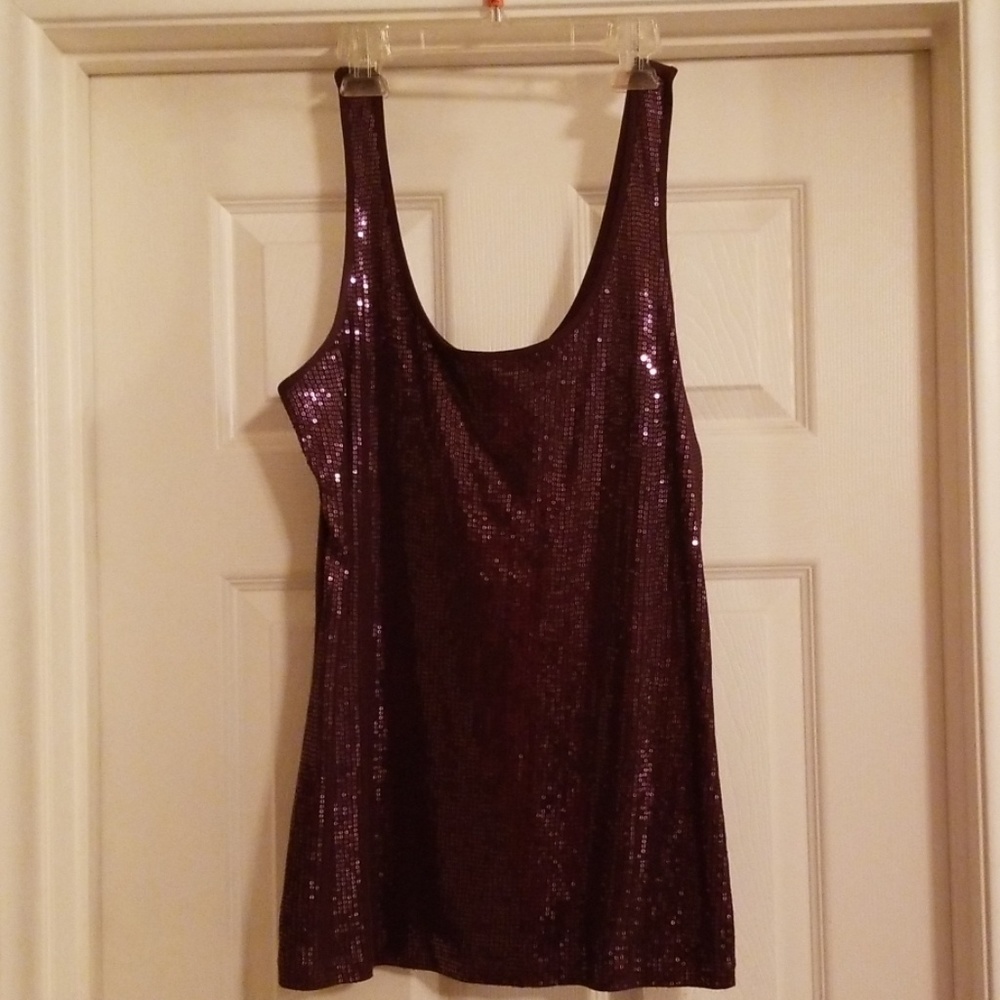 Tank sequin